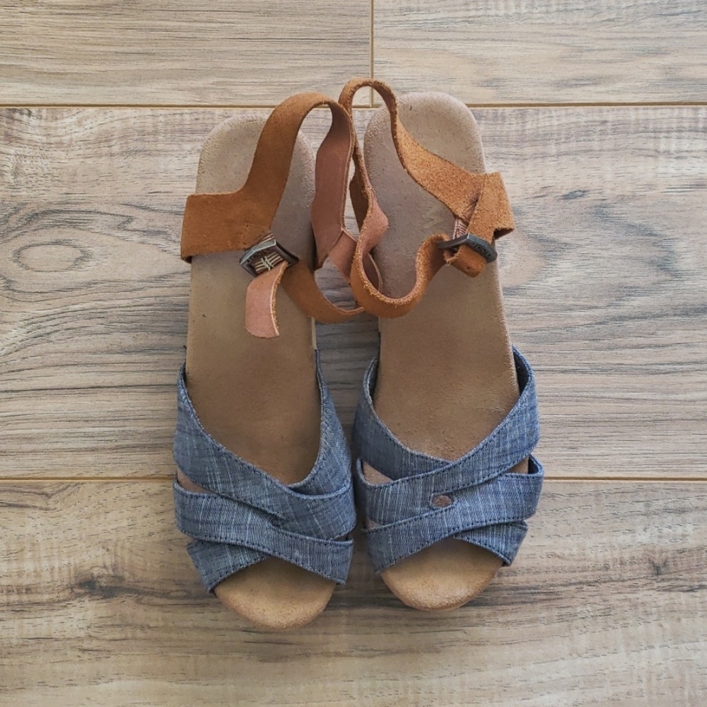 Tom's block heels